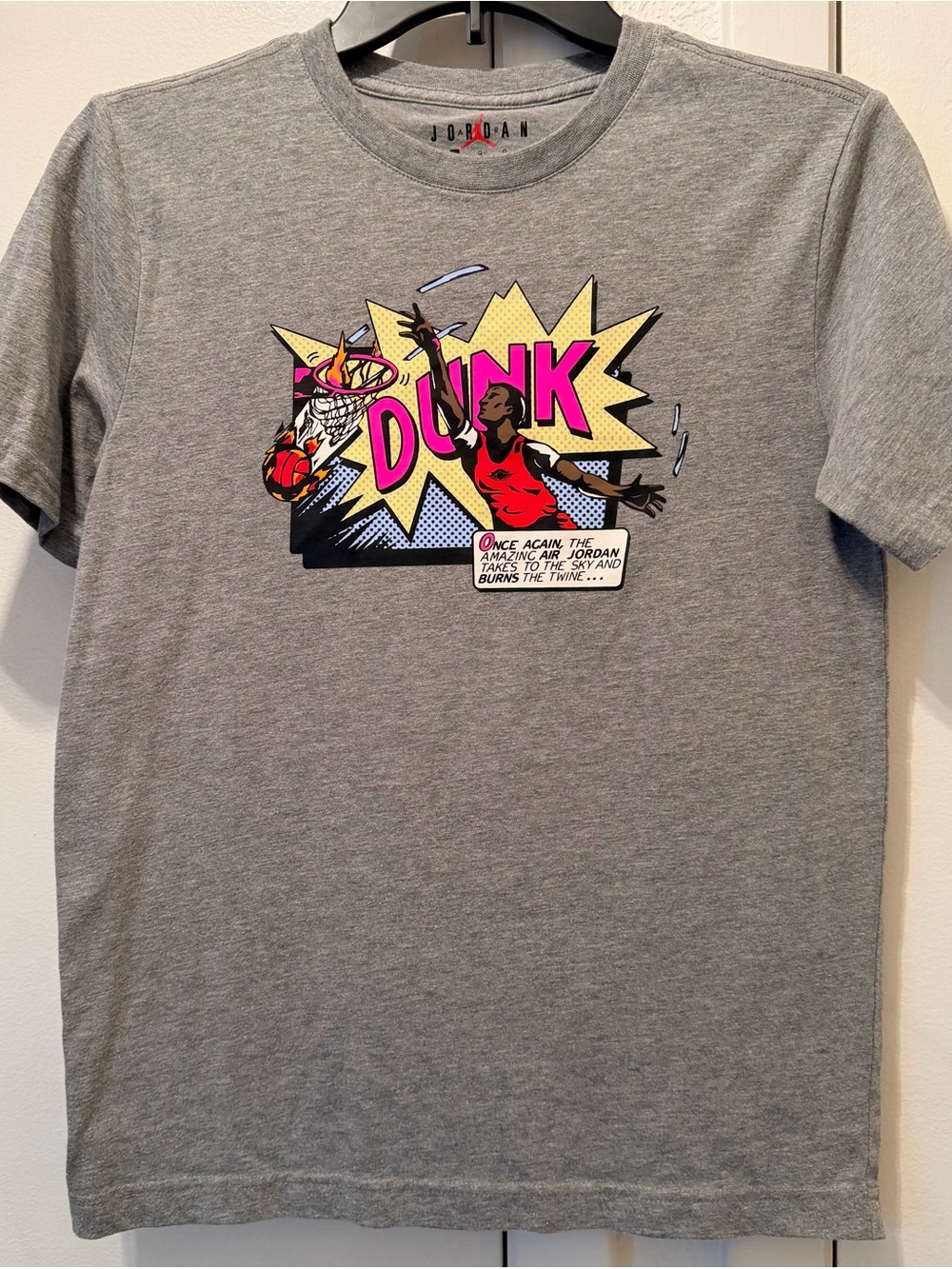 Big Boys Jordan Gray 'Dunk' Graphic Short-Sleeve Tee Size Large